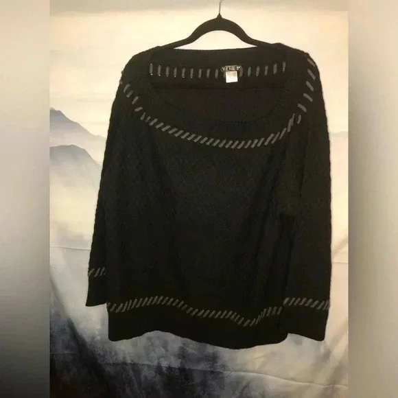Contrast Stitch Sweater - Picture 14 of 14